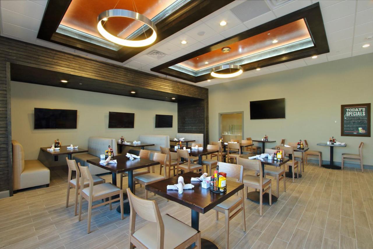 Holiday Inn Hattiesburg - North By Ihg מראה חיצוני תמונה